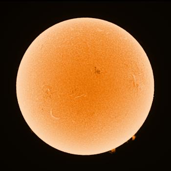 The Sun as imaged on 28 May 2022 at 15:48 UTC with the Lunt LS80THA @ f/14 and QHY163.